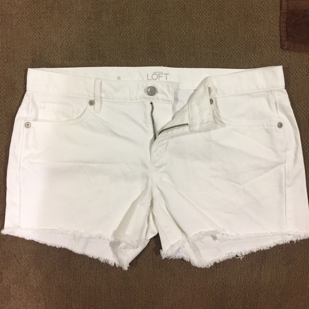 EUC Loft White Denim Shorts Sz 8